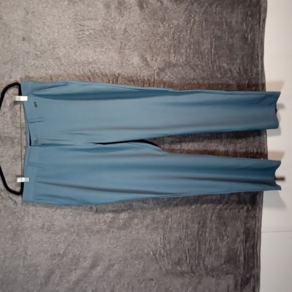 Travis Mathew Other - Travis mathew open to close golf pants men's size 40 blue